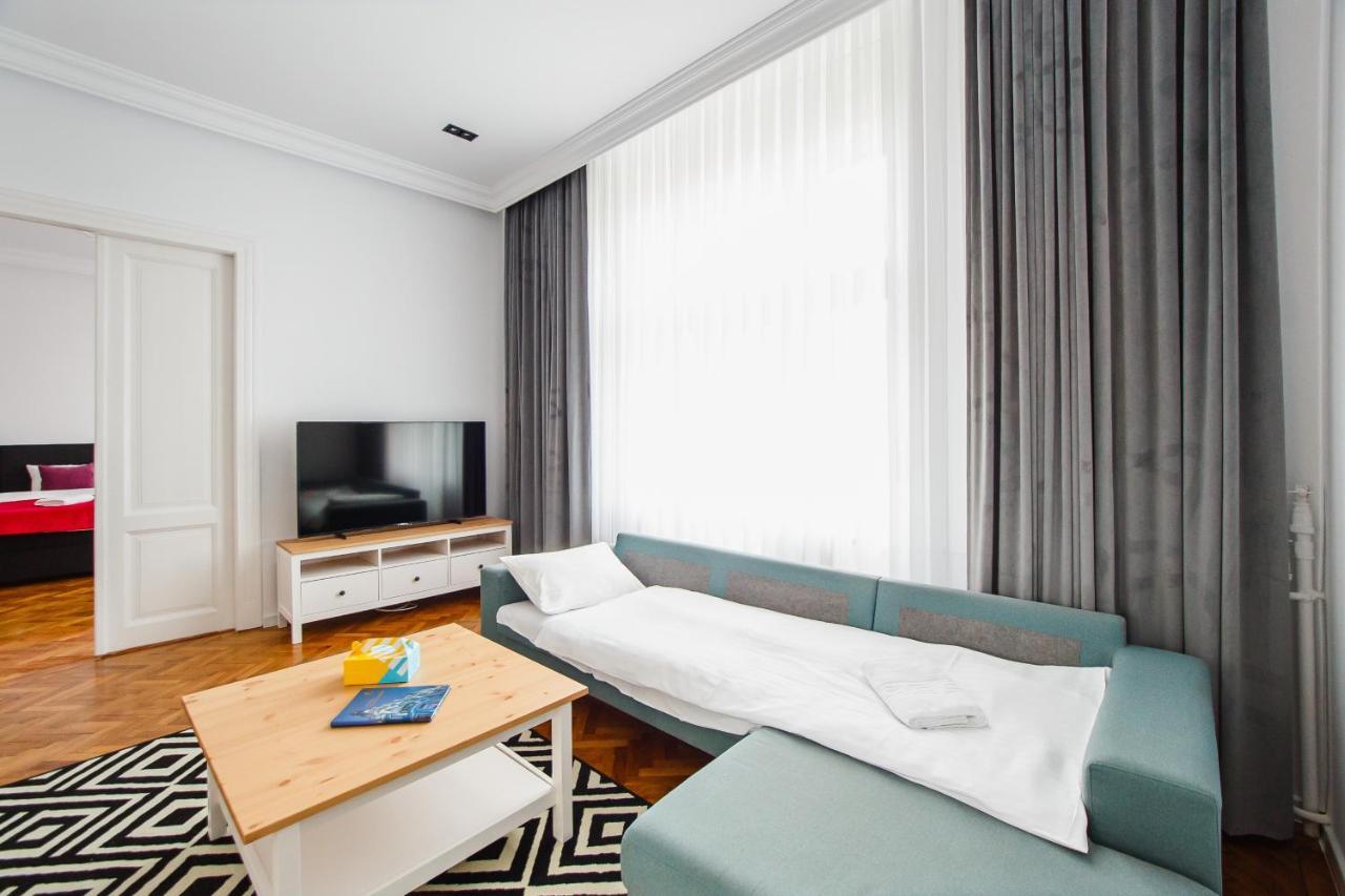 Spacious Riverviews Apartment Near Piata Unirii Орадя Экстерьер фото